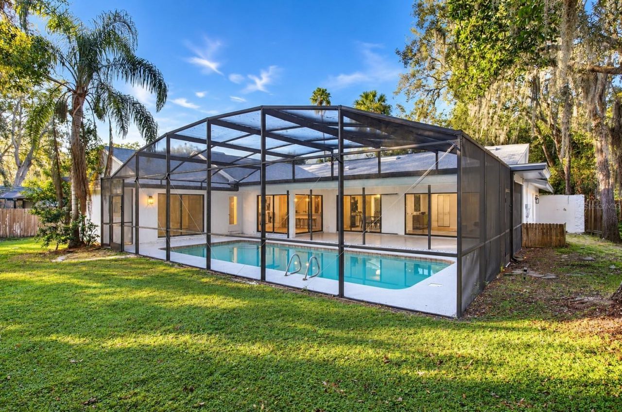 204 W Ridgewood Court , Longwood, FL 32779 Photo