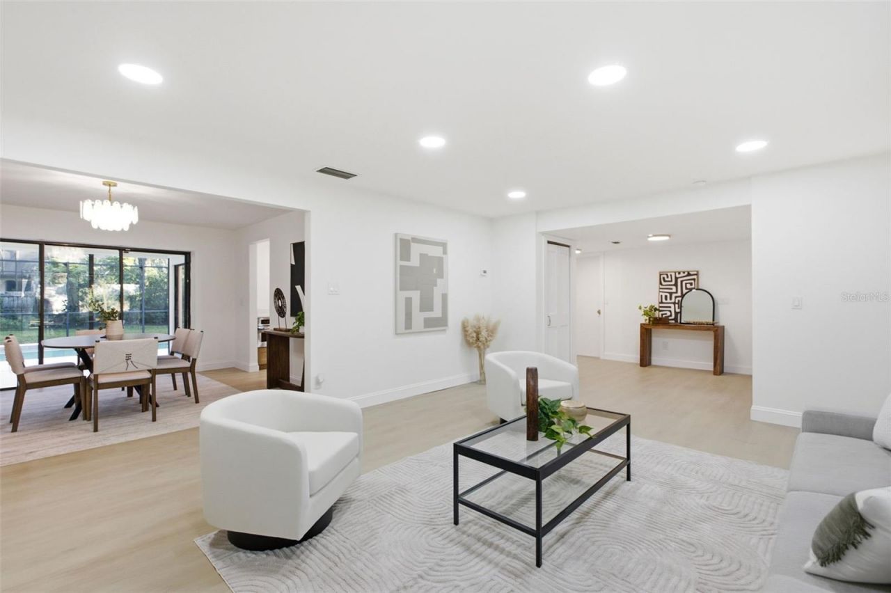 204 W Ridgewood Court , Longwood, FL 32779 Photo