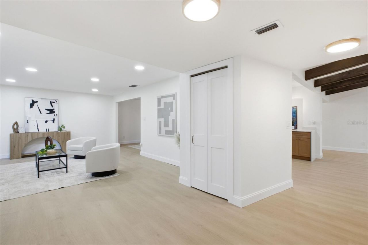204 W Ridgewood Court , Longwood, FL 32779 Photo