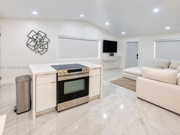 1608 NW 15th St , Fort Lauderdale, FL 33311