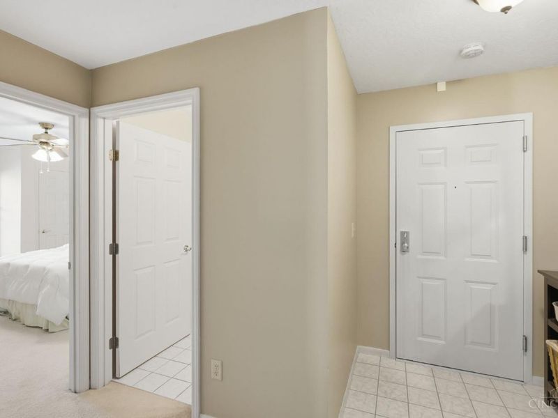 3302 Emerald Lakes Drive, Unit 6, Green Township, OH 45211 Photo 23