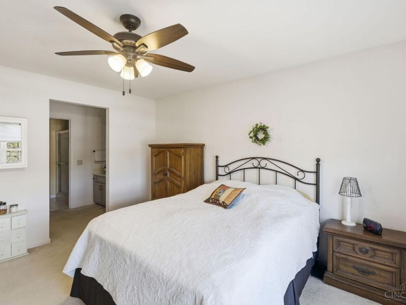 3302 Emerald Lakes Drive, Unit 6, Green Township, OH 45211 Photo 32