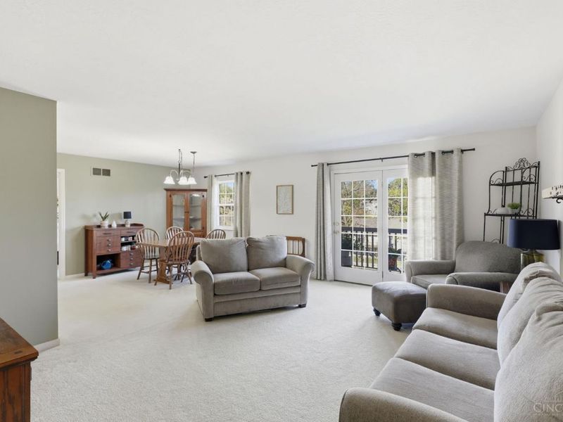 3302 Emerald Lakes Drive, Unit 6, Green Township, OH 45211 Photo 6