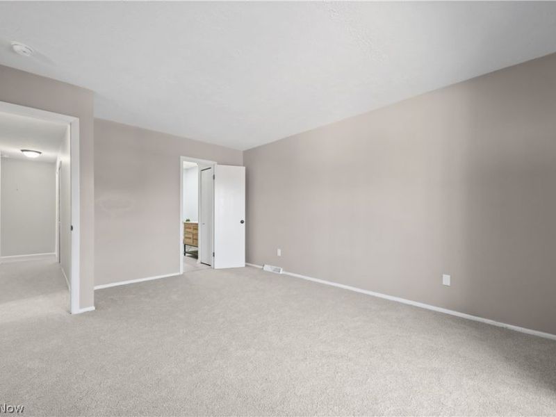 7569 Creekwood Drive, Unit 21D, North Royalton, OH 44133 Photo 29