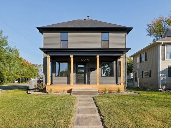 811 Hickory Street, Hamilton, IA 62341