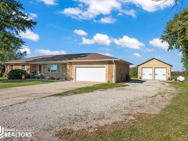 22776 195th, Bloomfield, IA 52537