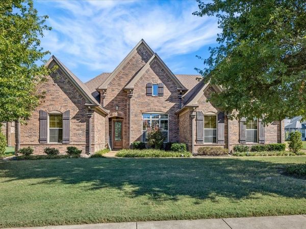 1334 MOUNTAIN SIDE DR, Collierville, TN 38017