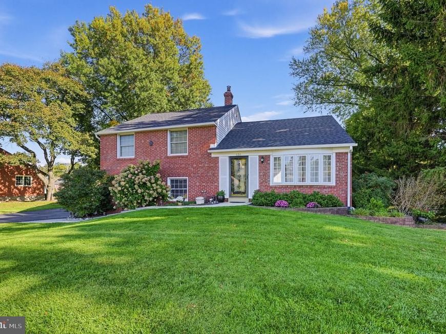128 Westminster Drive , Wallingford, PA 19086 Main Photo