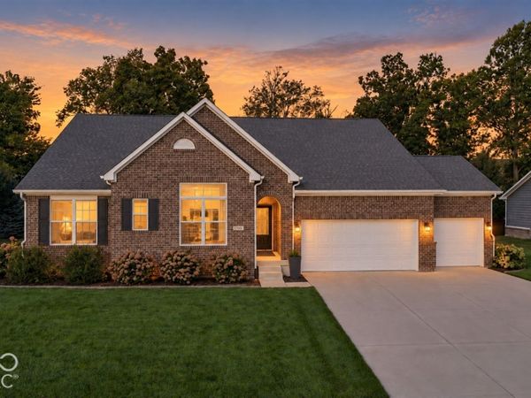 16285 Ketton Drive , Noblesville, IN 46060