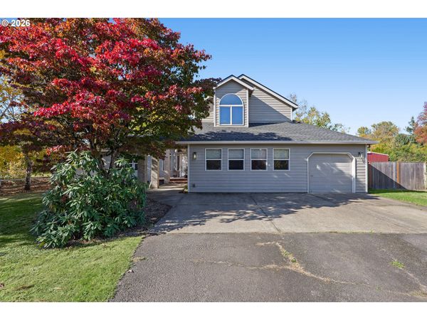 9925 NE HILLVIEW CT, Newberg, OR 97132