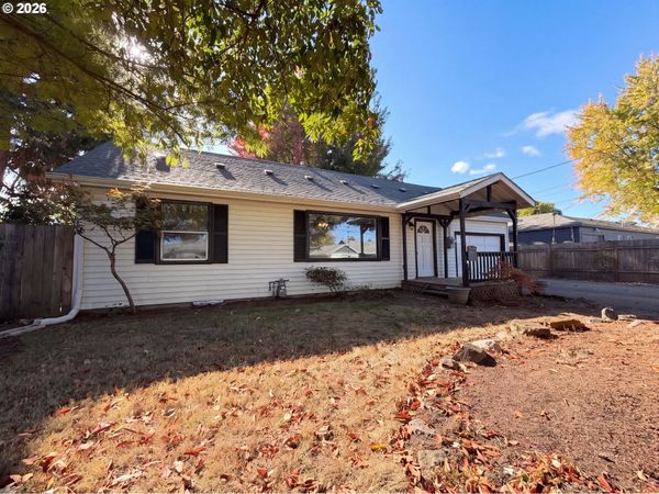 1341 N CLARK ST, Cornelius, OR 97113