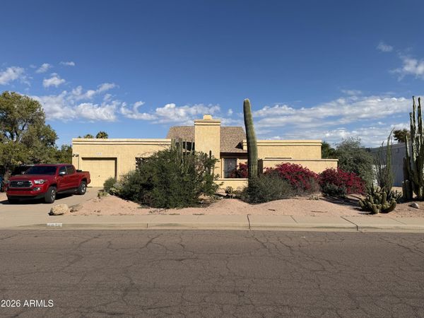4038 W Michigan Avenue, Glendale, AZ 85308