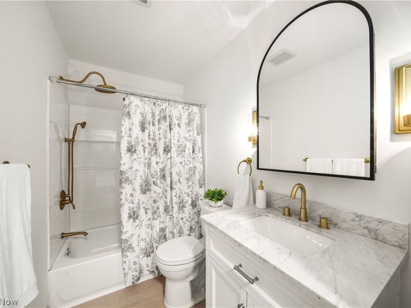 9008 Wilverne Drive, Windham, OH 44288 Photo 18