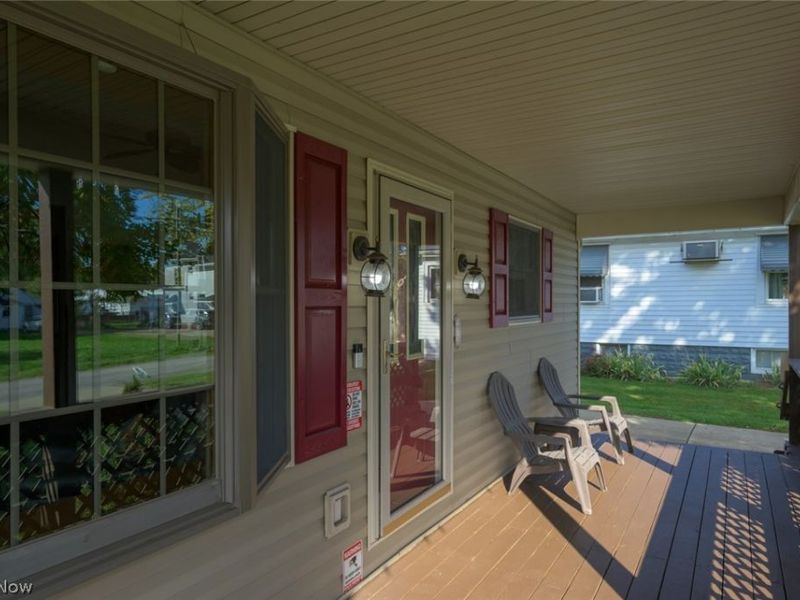 466 Fritsch Avenue, Akron, OH 44312 Photo 3