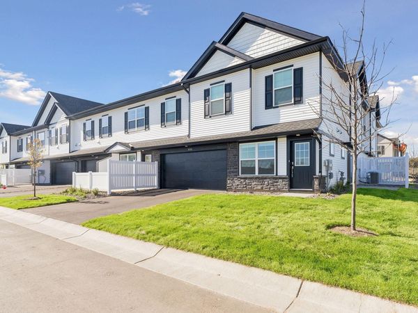 5351 Long Pointe Pass , Woodbury, MN 55129