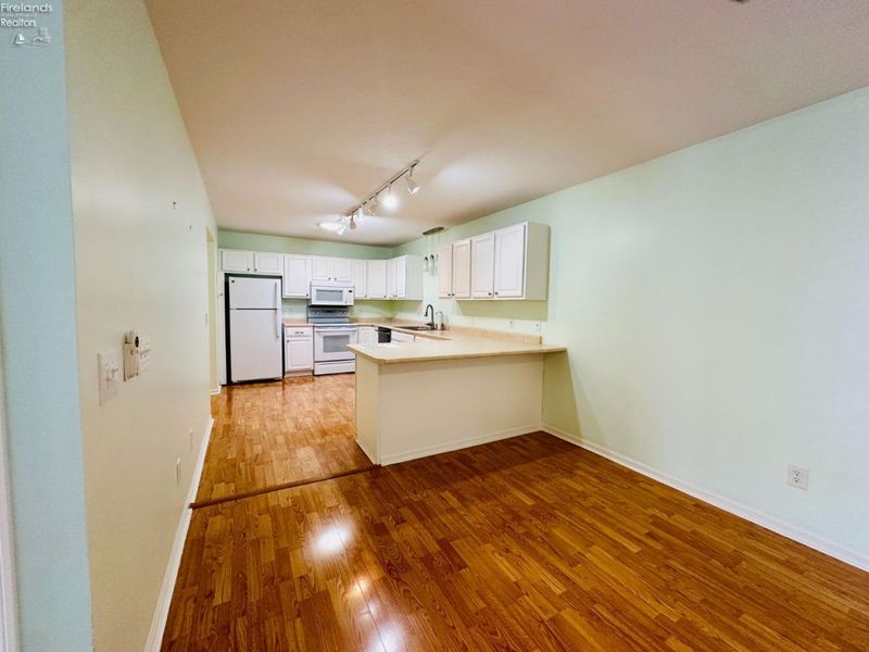 503 Elise Lane, Gibsonburg, OH 43431 Photo 13