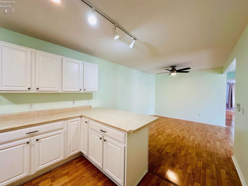503 Elise Lane, Gibsonburg, OH 43431 Photo 14