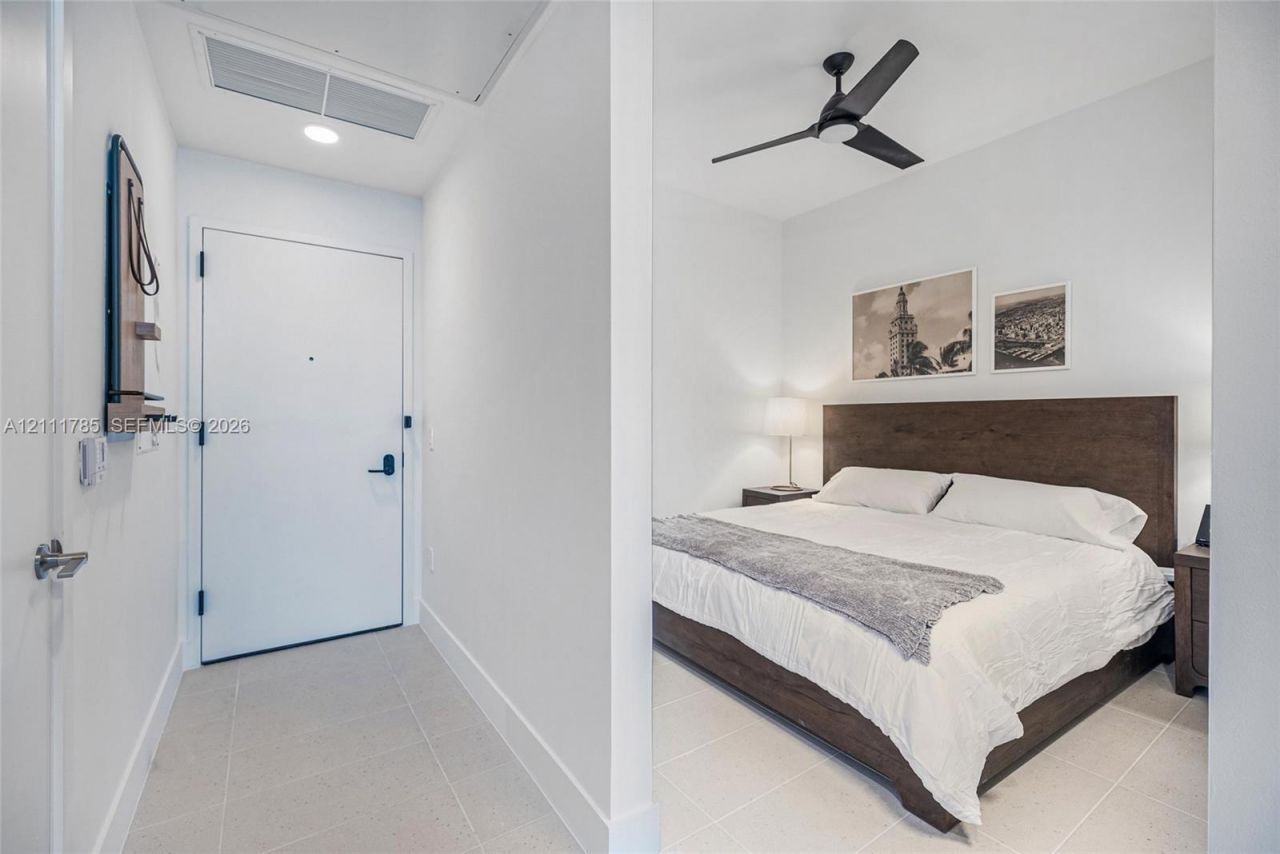 159 NE 6th St , Unit 4803, Miami, FL 33132 Photo