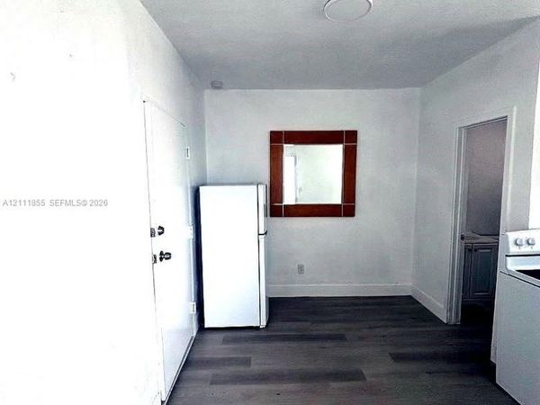 871 SW 3rd St , Unit 22, Miami, FL 33130