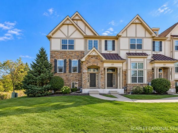 289 Bennett Drive , Carol Stream, IL 60188