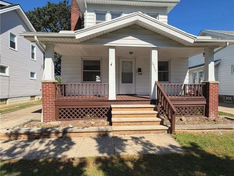 22401 Arms Avenue , Euclid, OH 44123 Photo 1