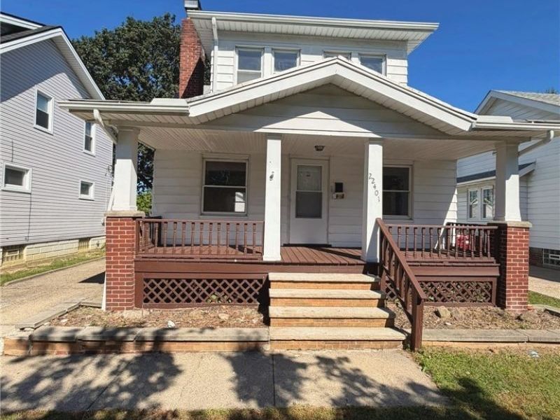 22401 Arms Avenue , Euclid, OH 44123 Photo 2