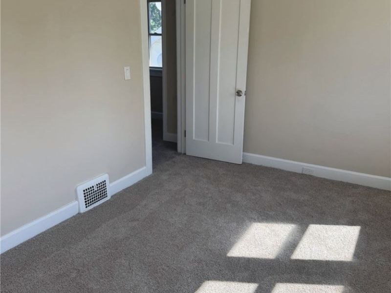 22401 Arms Avenue , Euclid, OH 44123 Photo 33