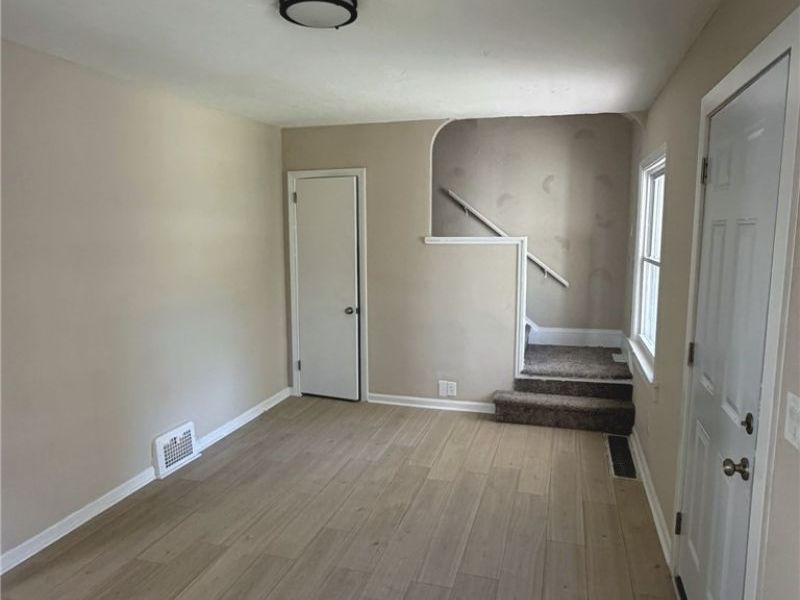 22401 Arms Avenue , Euclid, OH 44123 Photo 7