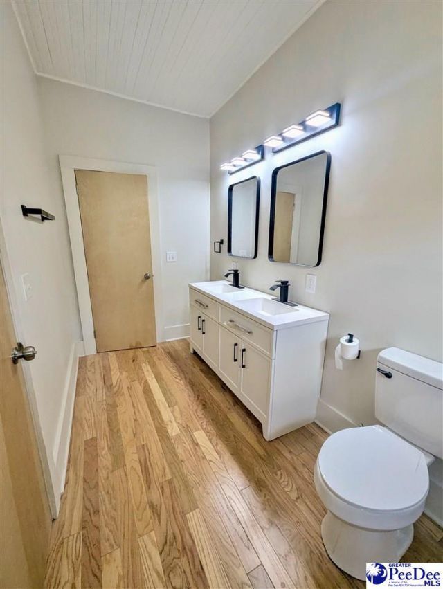 1110 Oakland Ave. Photo 7