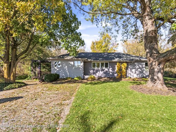 7905 E St Joe , Lansing, MI 48917
