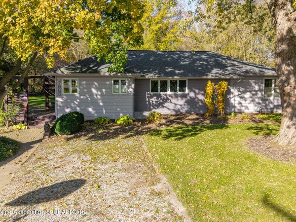7905 E St Joe , Lansing, MI 48917