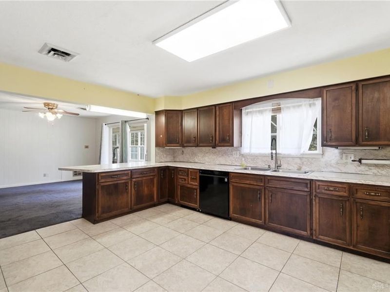 275 E Ankeney Mill Road, Xenia, OH 45385 Photo 29