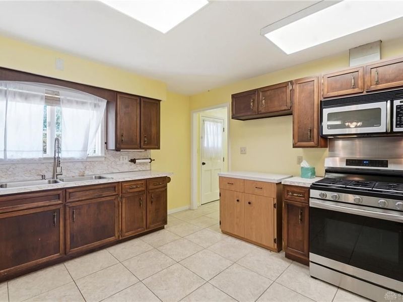 275 E Ankeney Mill Road, Xenia, OH 45385 Photo 33