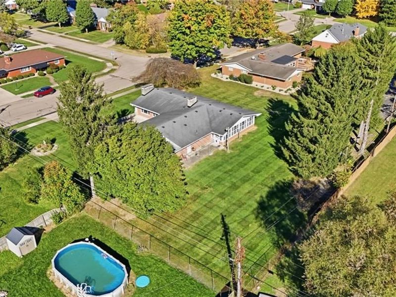 275 E Ankeney Mill Road, Xenia, OH 45385 Photo 4