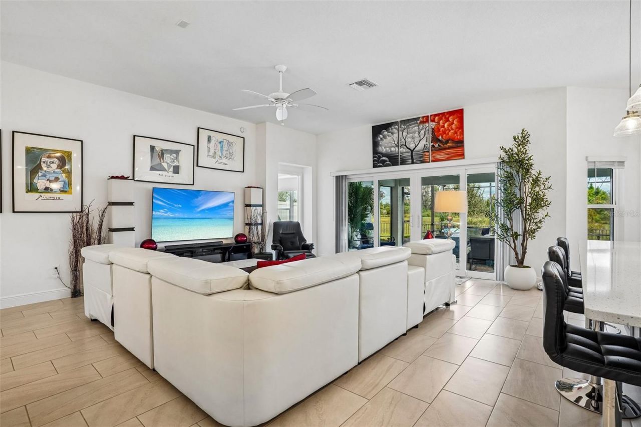 2227 Landrea Loop, The Villages, FL 32163 Photo