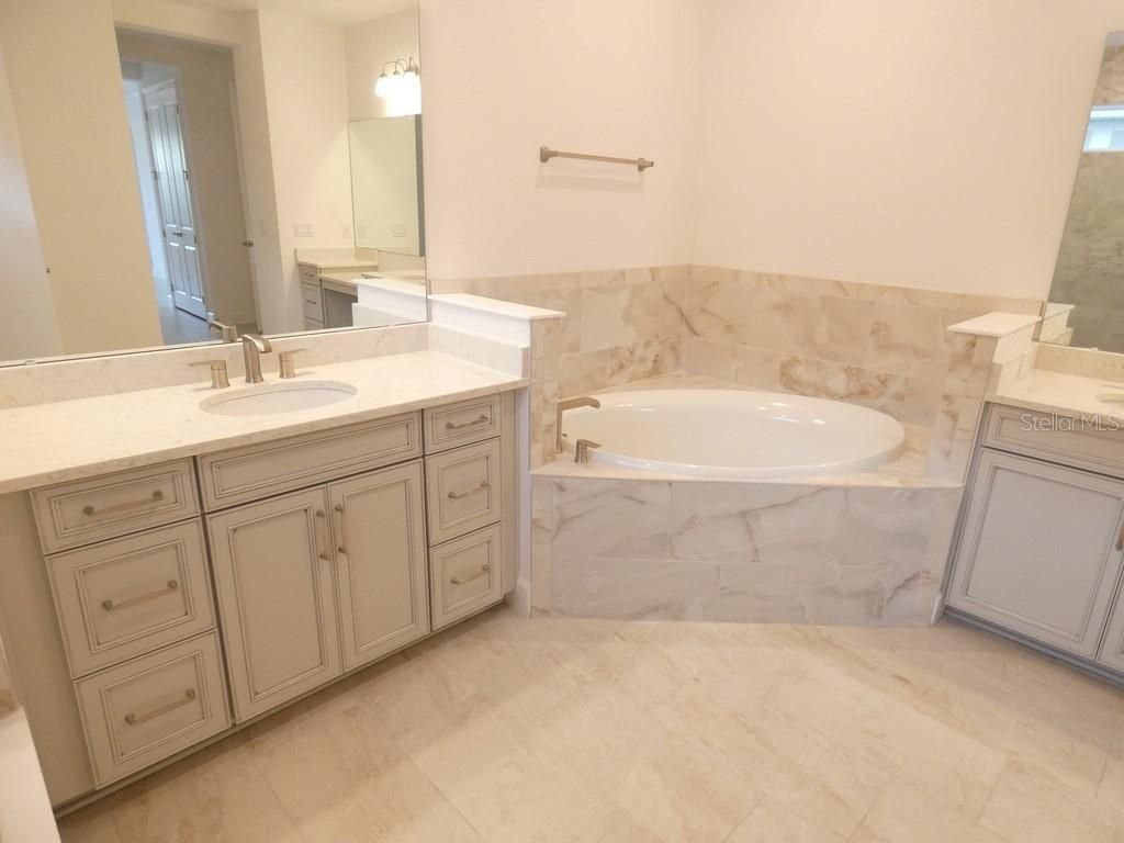 958 Signet Drive, Apollo Beach, FL 33572 Photo