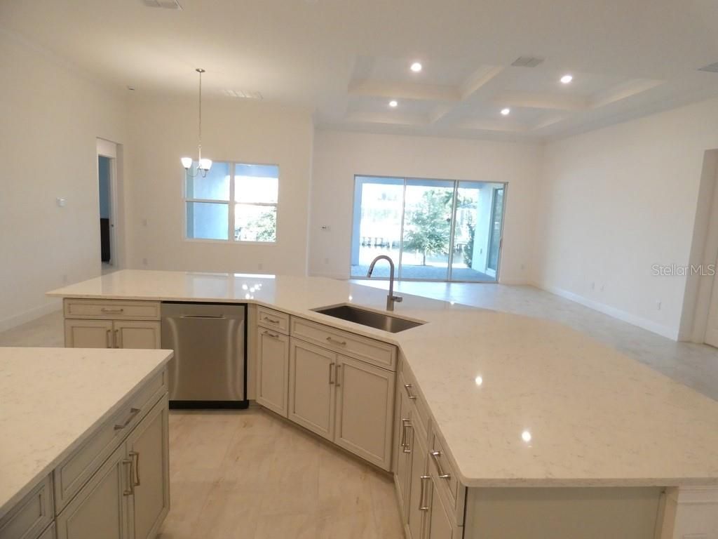 958 Signet Drive, Apollo Beach, FL 33572 Photo