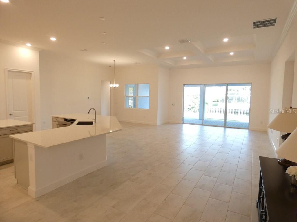 958 Signet Drive, Apollo Beach, FL 33572 Photo