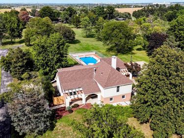 1700 W Ridge Road, Lincoln, NE 68523