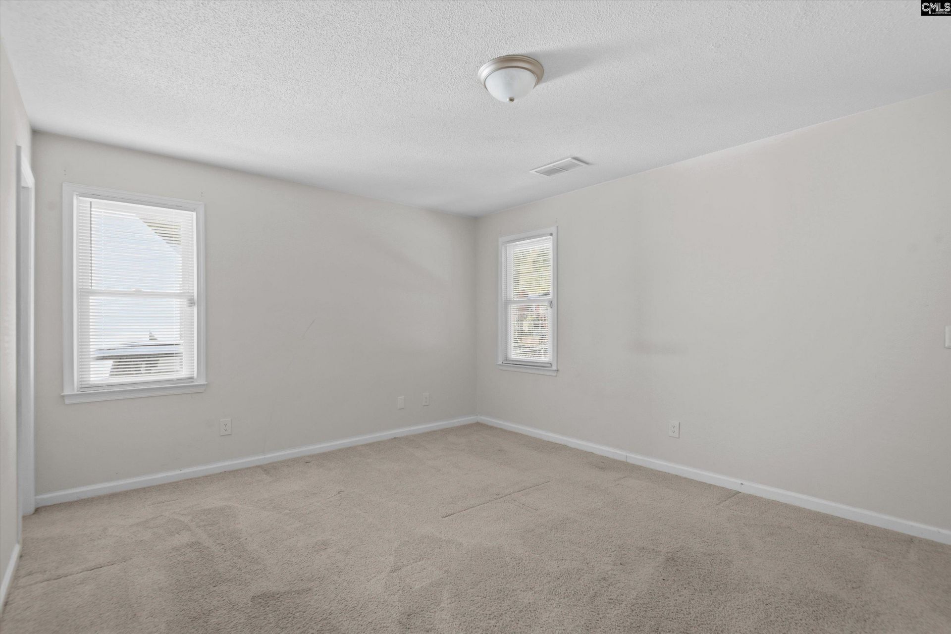 108 Huntwood Trail Photo 15