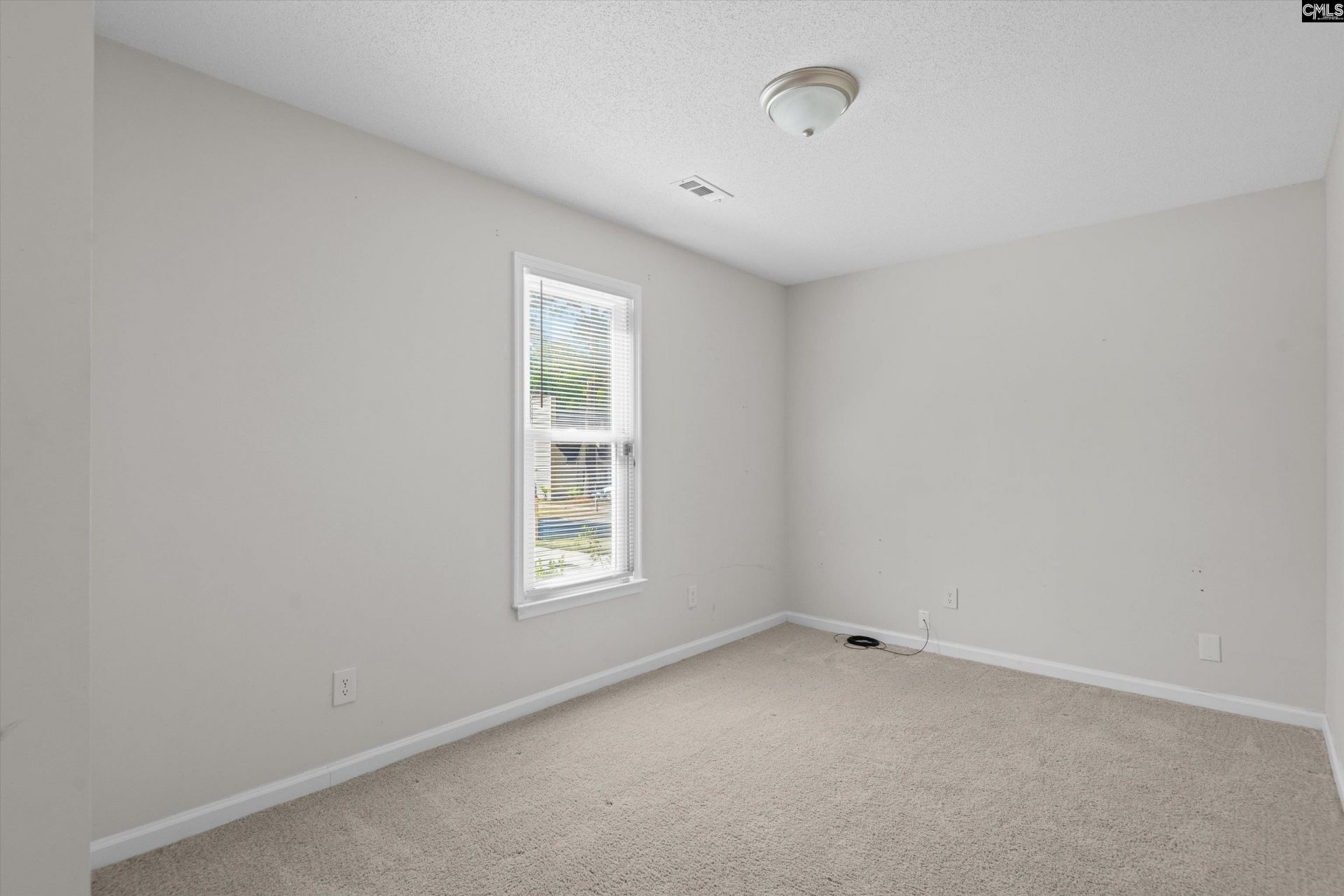 108 Huntwood Trail Photo 19