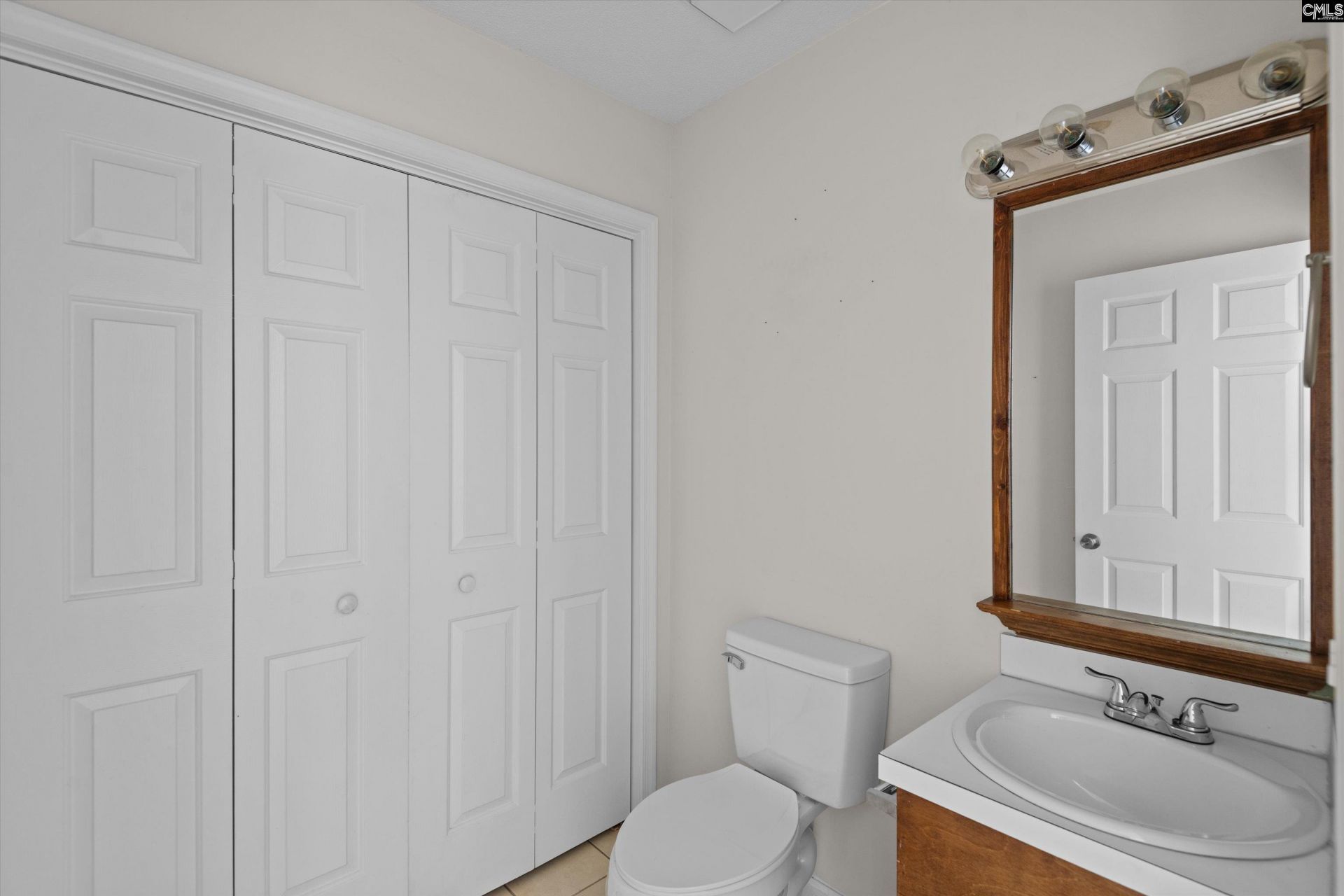 108 Huntwood Trail Photo 21