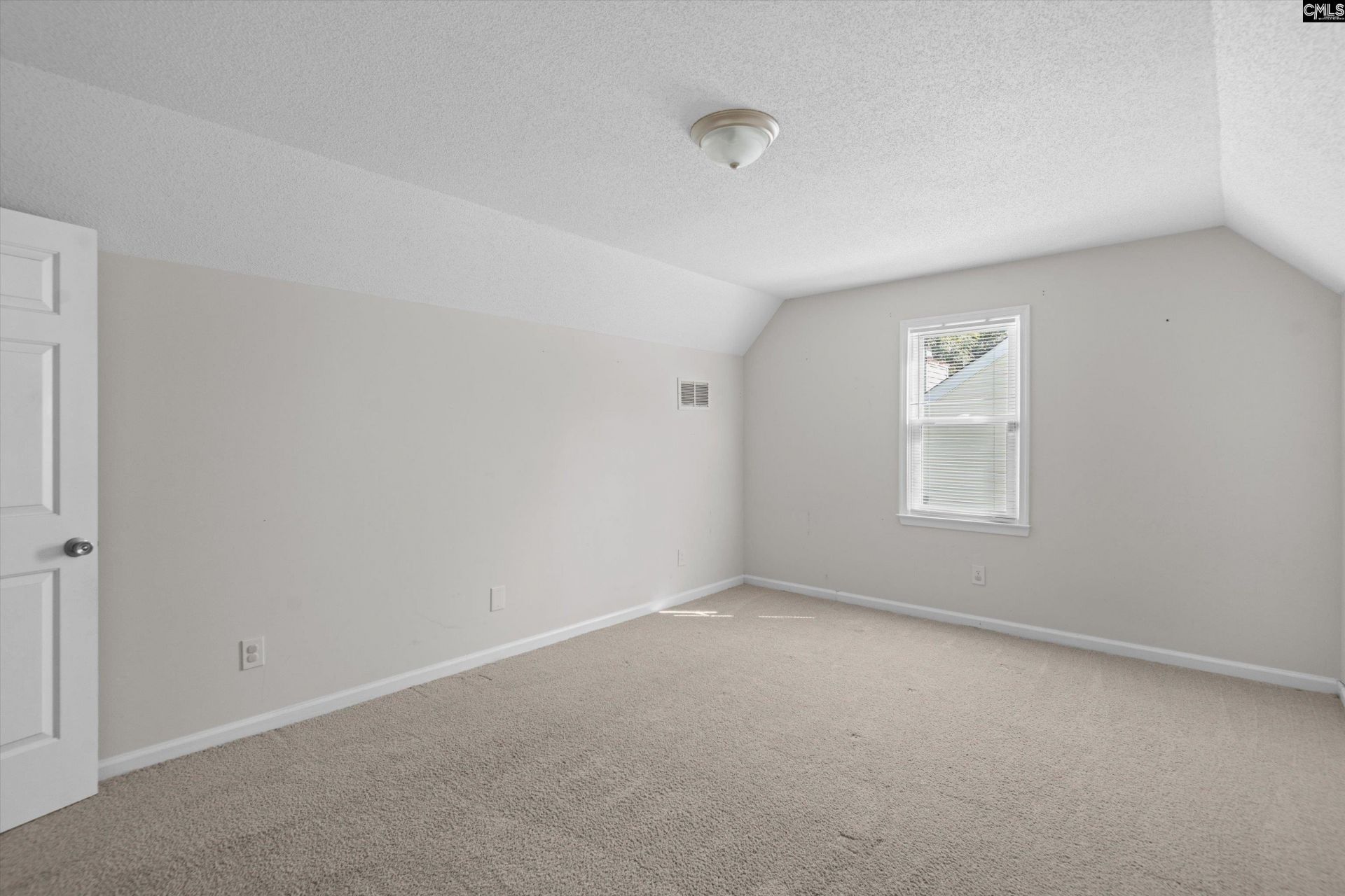 108 Huntwood Trail Photo 26