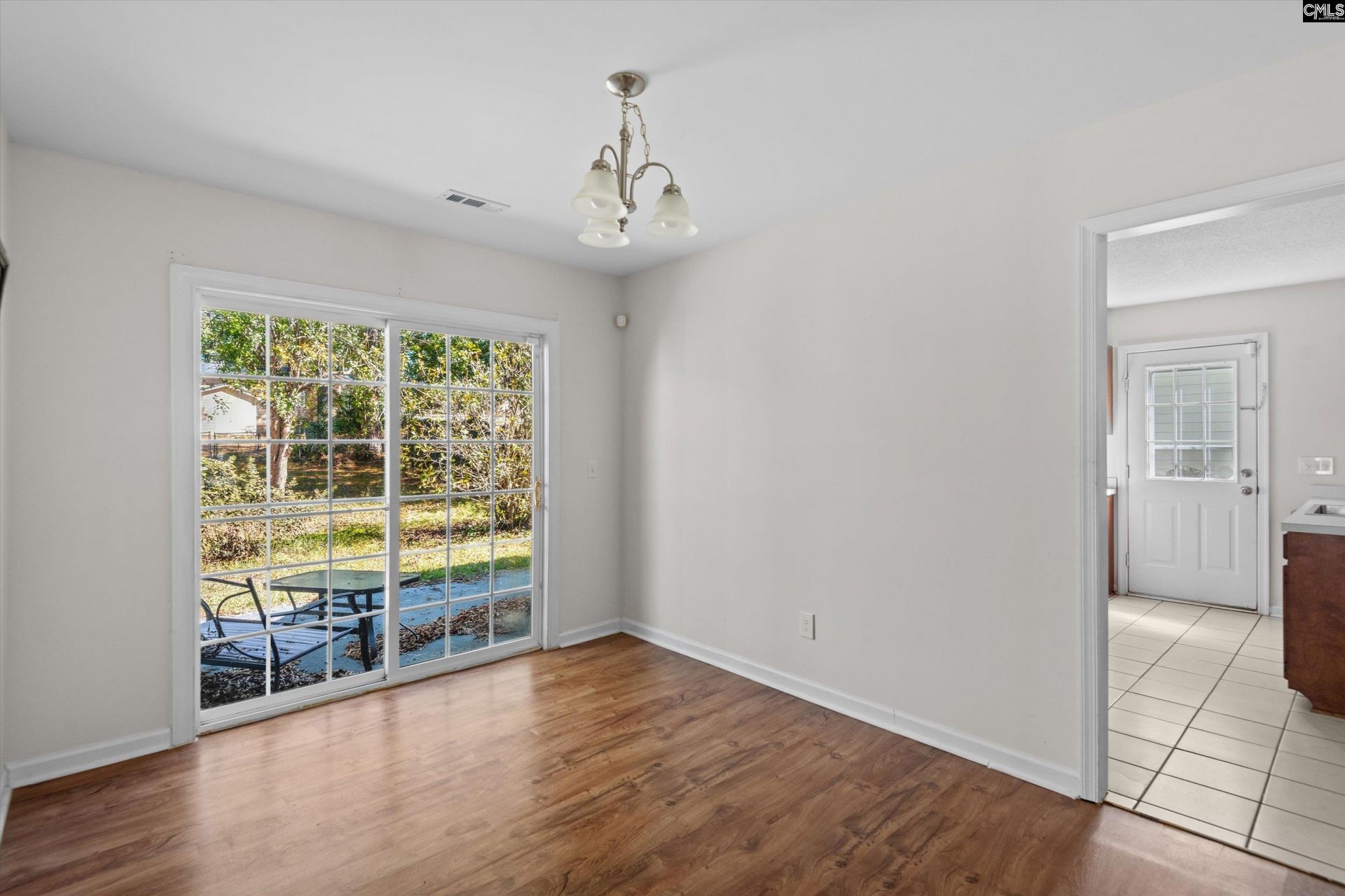 108 Huntwood Trail Photo 8