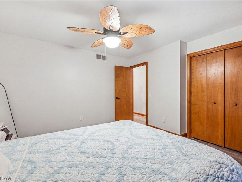 307 Tournament Trail, Cortland, OH 44410 Photo 21