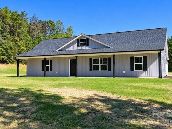 3052 Henry Knob Road , Clover, SC 29710
