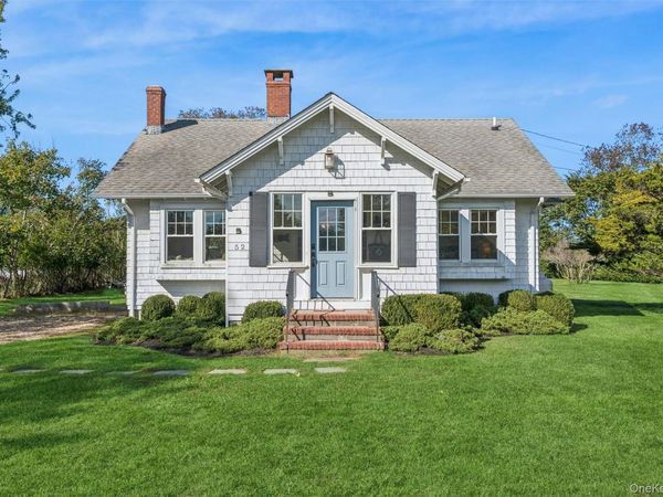 52 Stevens Lane , Westhampton Beach, NY 11978