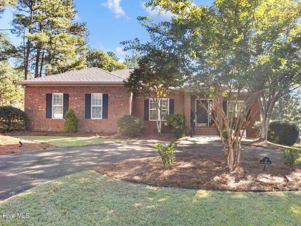 2 Fur Court E, Pinehurst, NC 28374