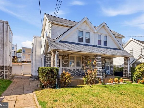 136 N FAIRVIEW AVENUE , UPPER DARBY, PA 19082