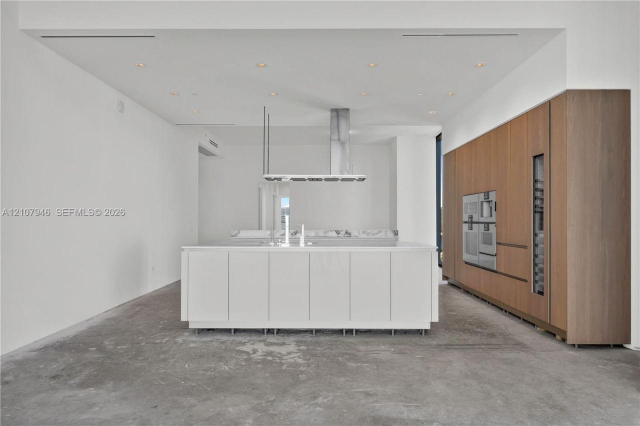 18501 Collins Ave, Unit 1501, Sunny Isles Beach, FL 33160 Photo